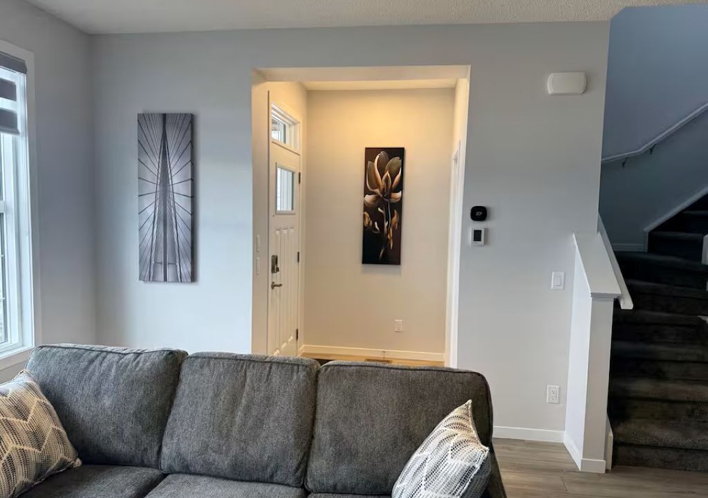 Photo of Livingroom in Evanston