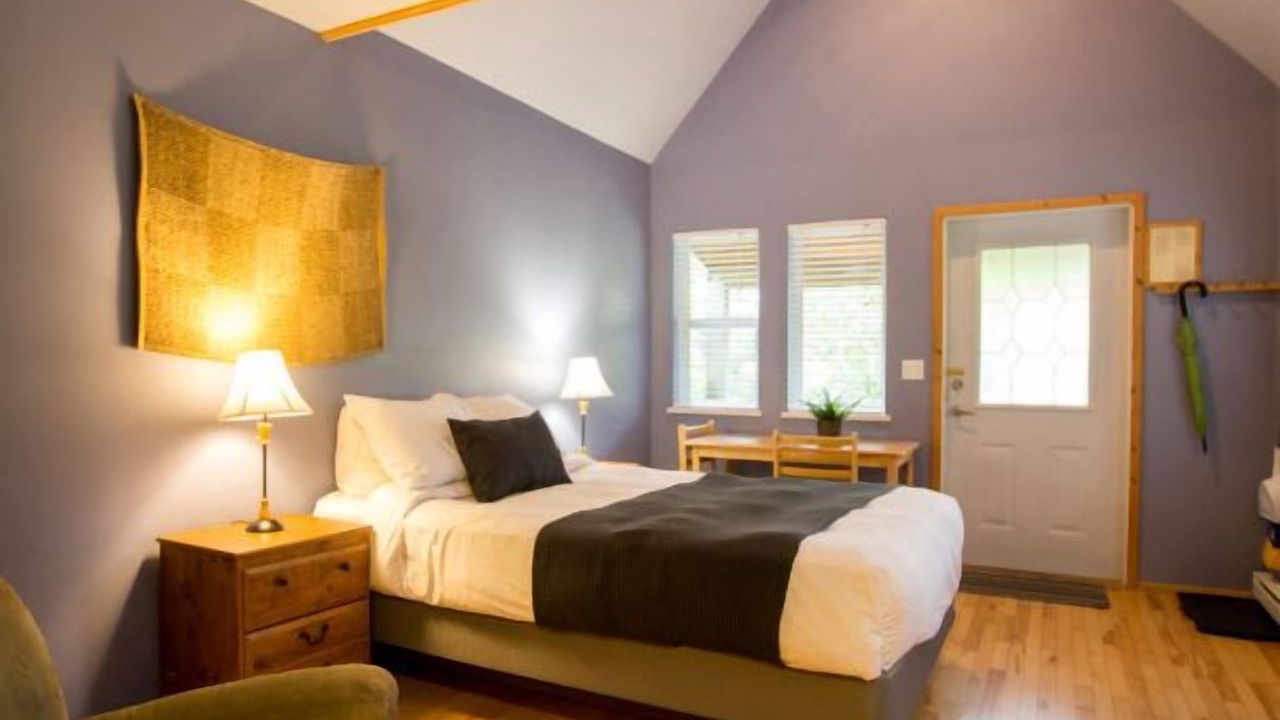 Photo of Bedroom in Ucluelet