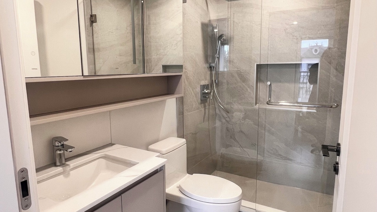 Photo of Bathroom in Kerrisdale