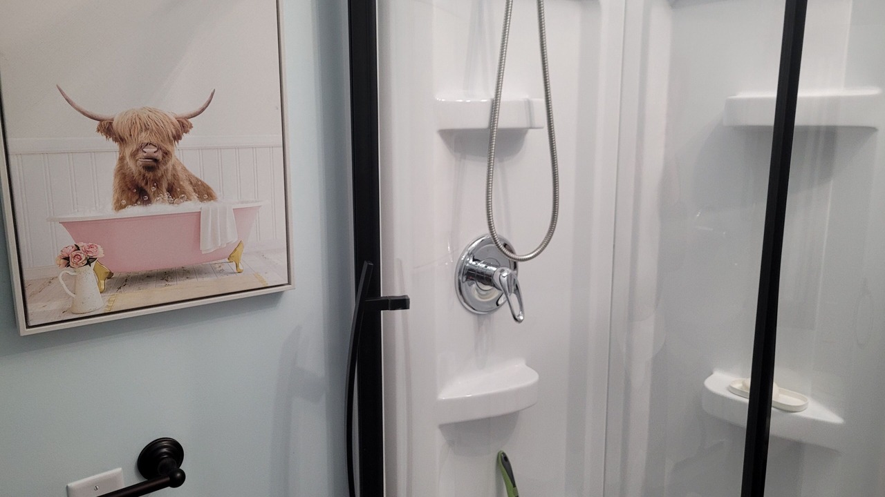 Photo of Bathroom in Saint-Jean-de-Brebeuf