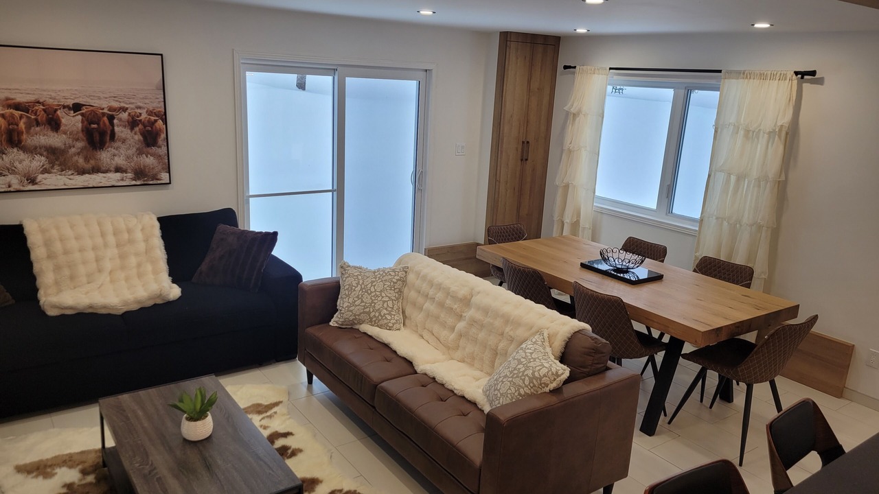 Photo of Livingroom in Saint-Jean-de-Brebeuf
