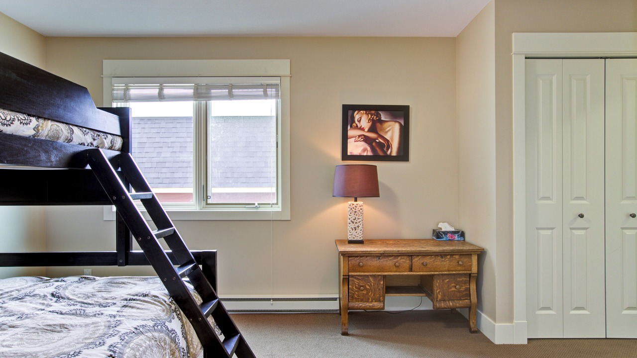 Photo of Bedroom in Silver Star Mountain