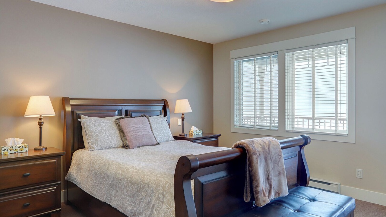 Photo of Bedroom in Silver Star Mountain
