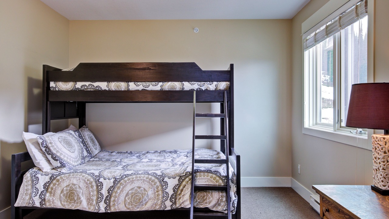 Photo of Bedroom in Silver Star Mountain