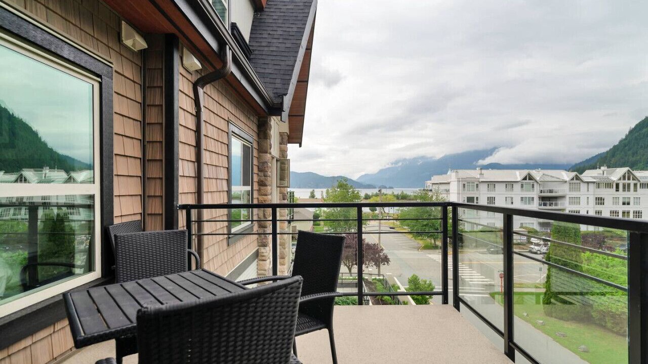 Photo of Outdoor in Harrison Hot Springs