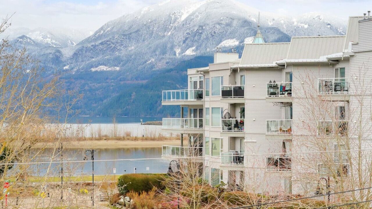 Photo of Outdoor in Harrison Hot Springs