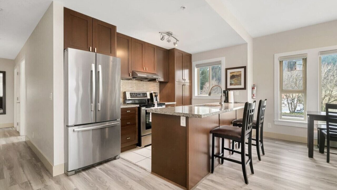 Photo of Kitchen in Harrison Hot Springs