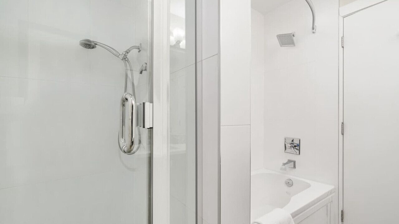 Photo of Bathroom in Harrison Hot Springs