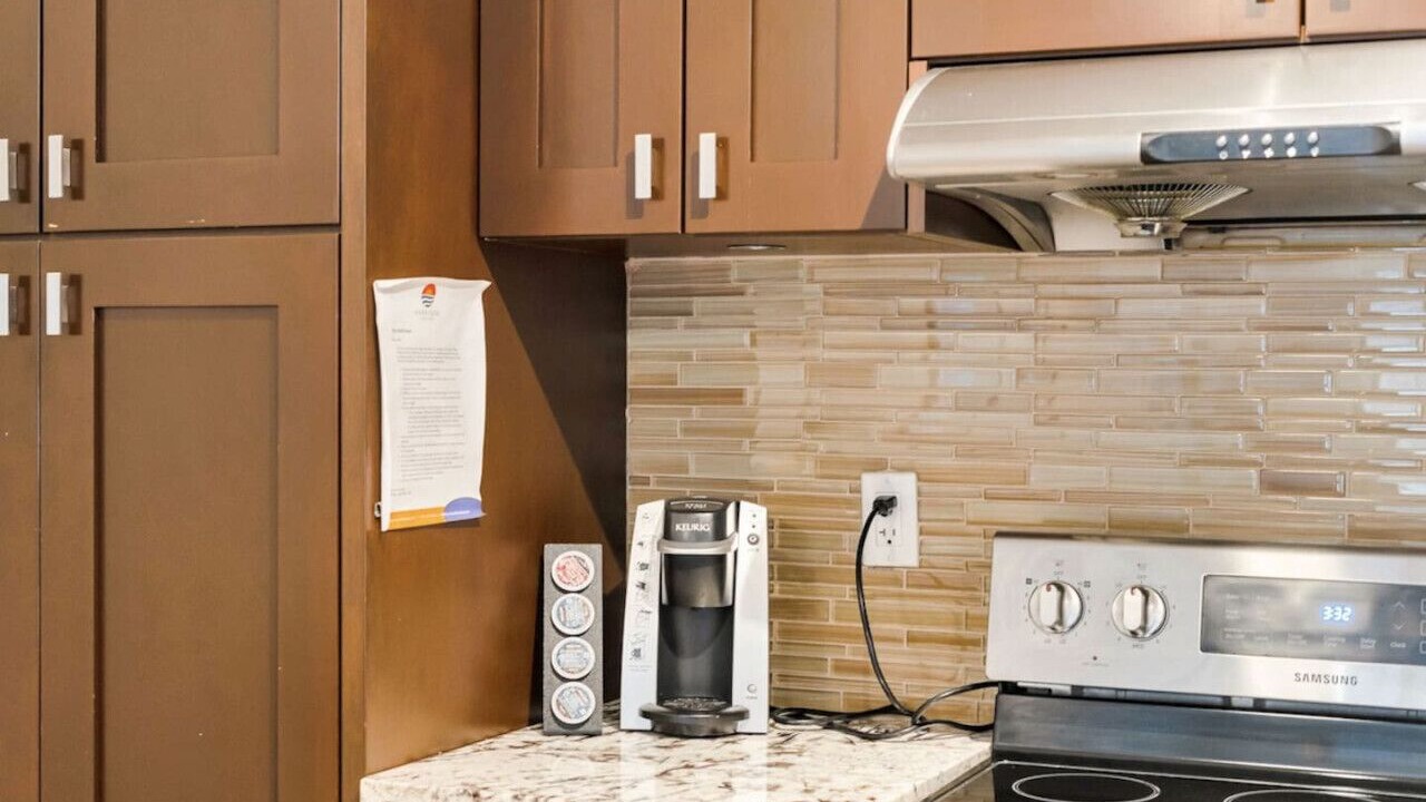 Photo of Kitchen in Harrison Hot Springs