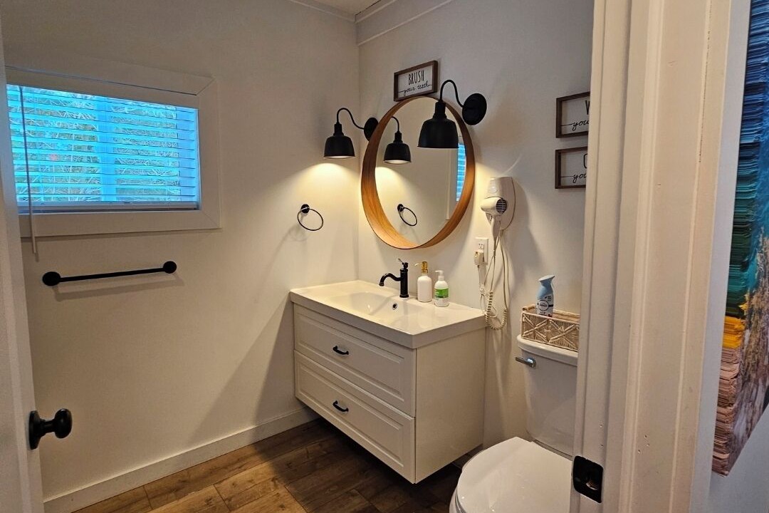 Photo of Bathroom in Tobermory