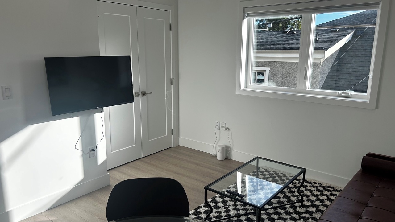 Photo of Livingroom in Oakridge