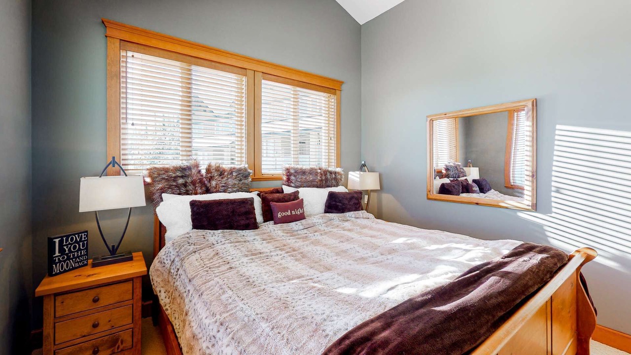 Photo of Bedroom in Big White Ski Resort