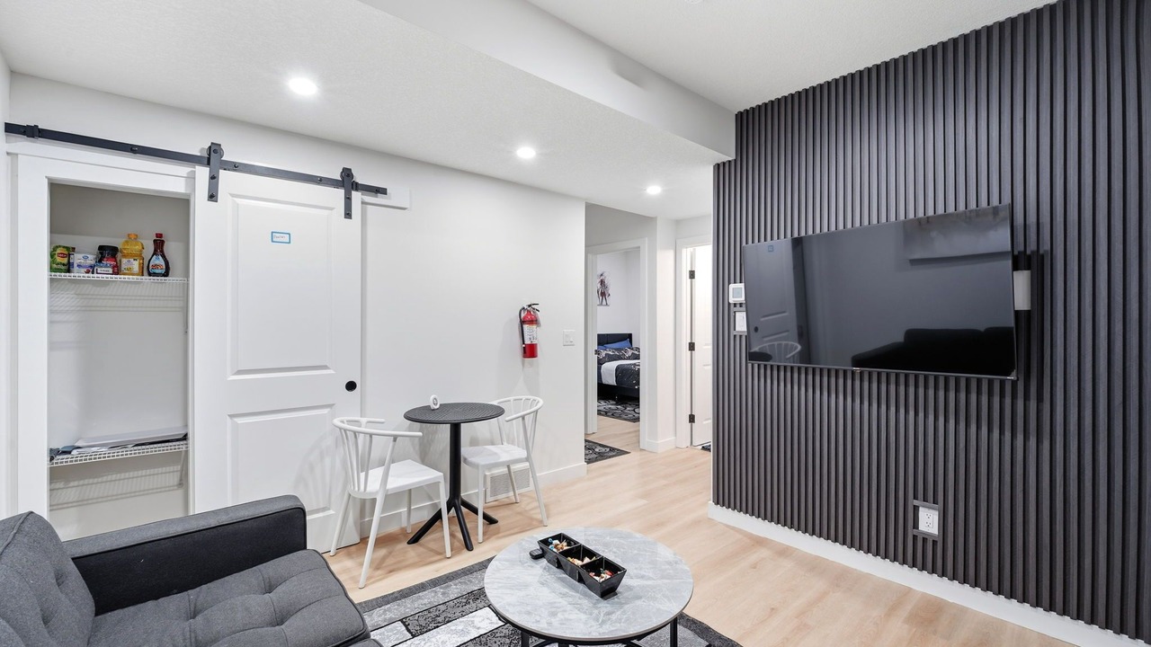 Photo of Livingroom in Calgary