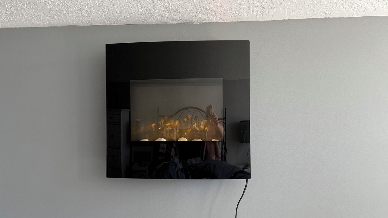 Photo of Livingroom in Sylvan Lake
