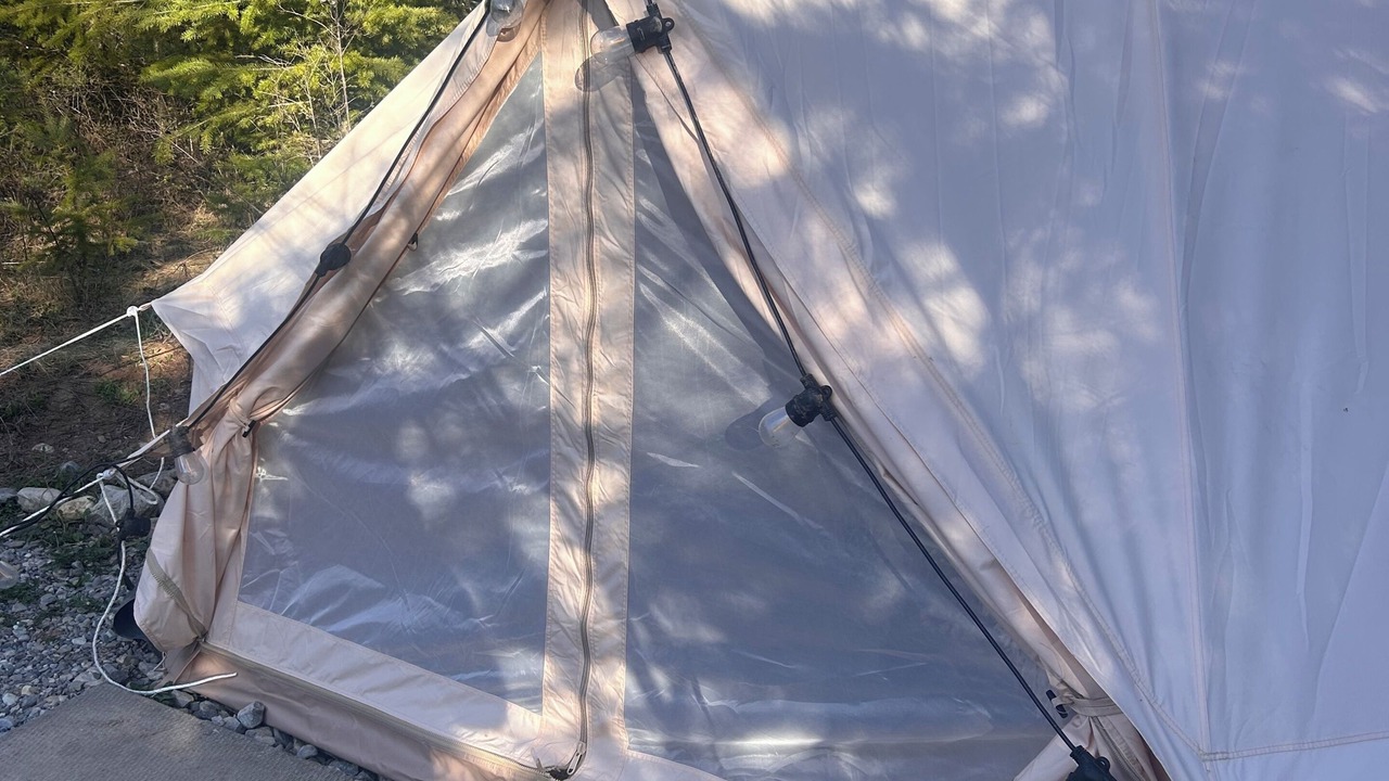 Photo of Outdoor in Golden