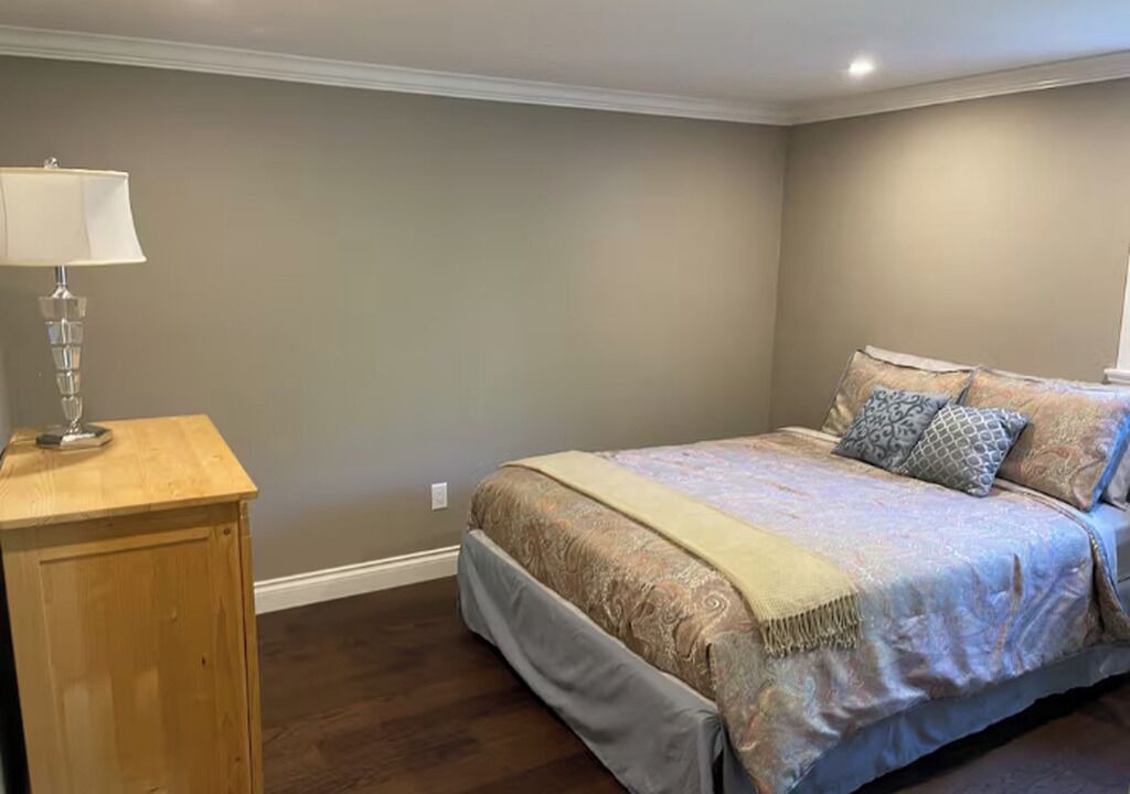Photo of Bedroom in Saanich West