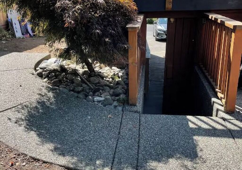 Photo of Outdoor in Saanich West