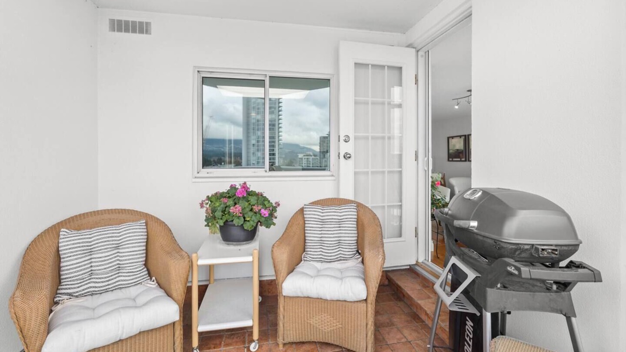 Photo of Patio Balcony in Lower Lonsdale
