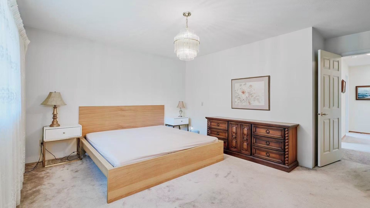 Photo of Bedroom in Delta