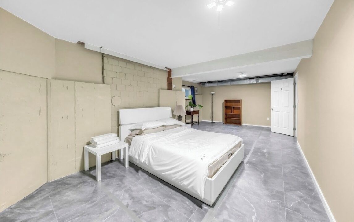 Photo of Bedroom in Delta