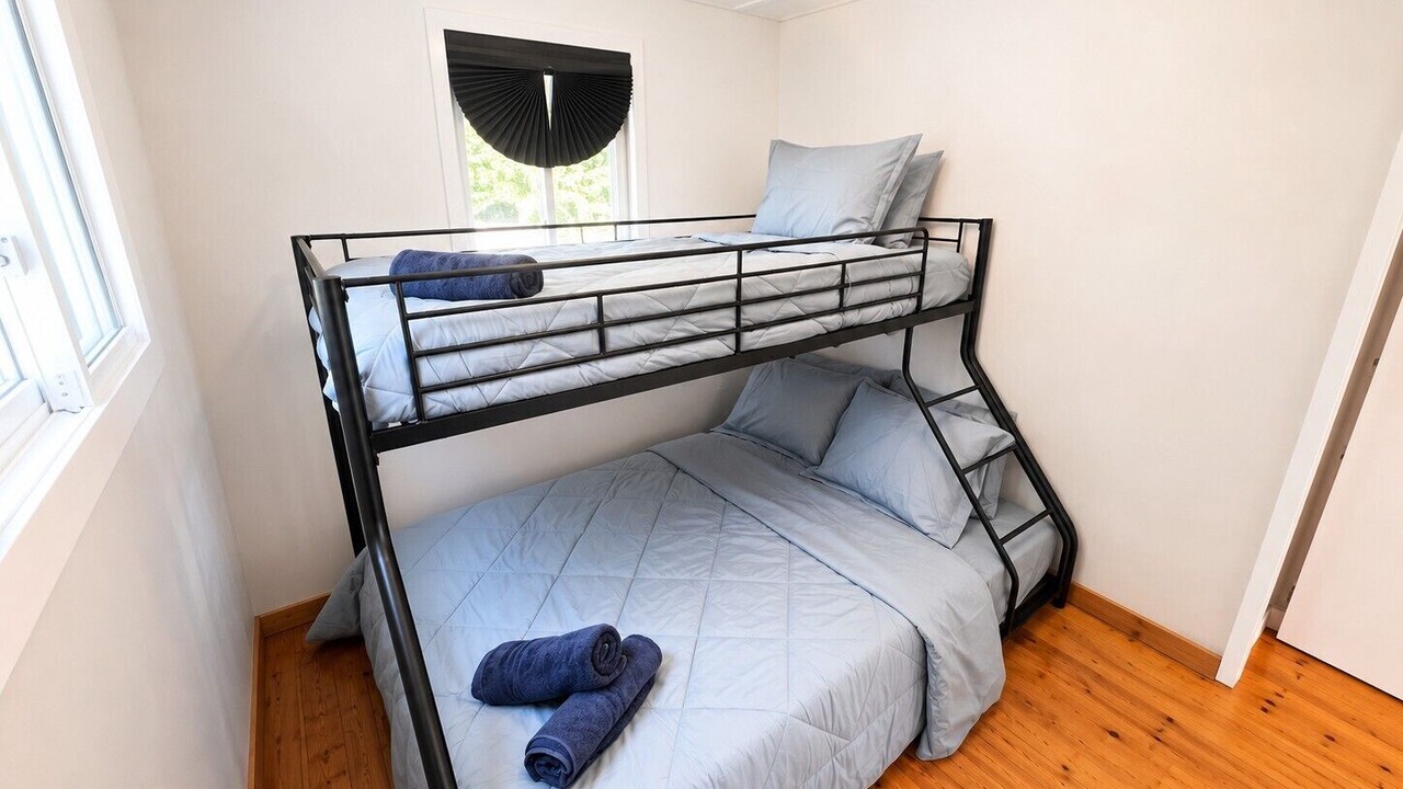 Photo of Bedroom in Waupoos