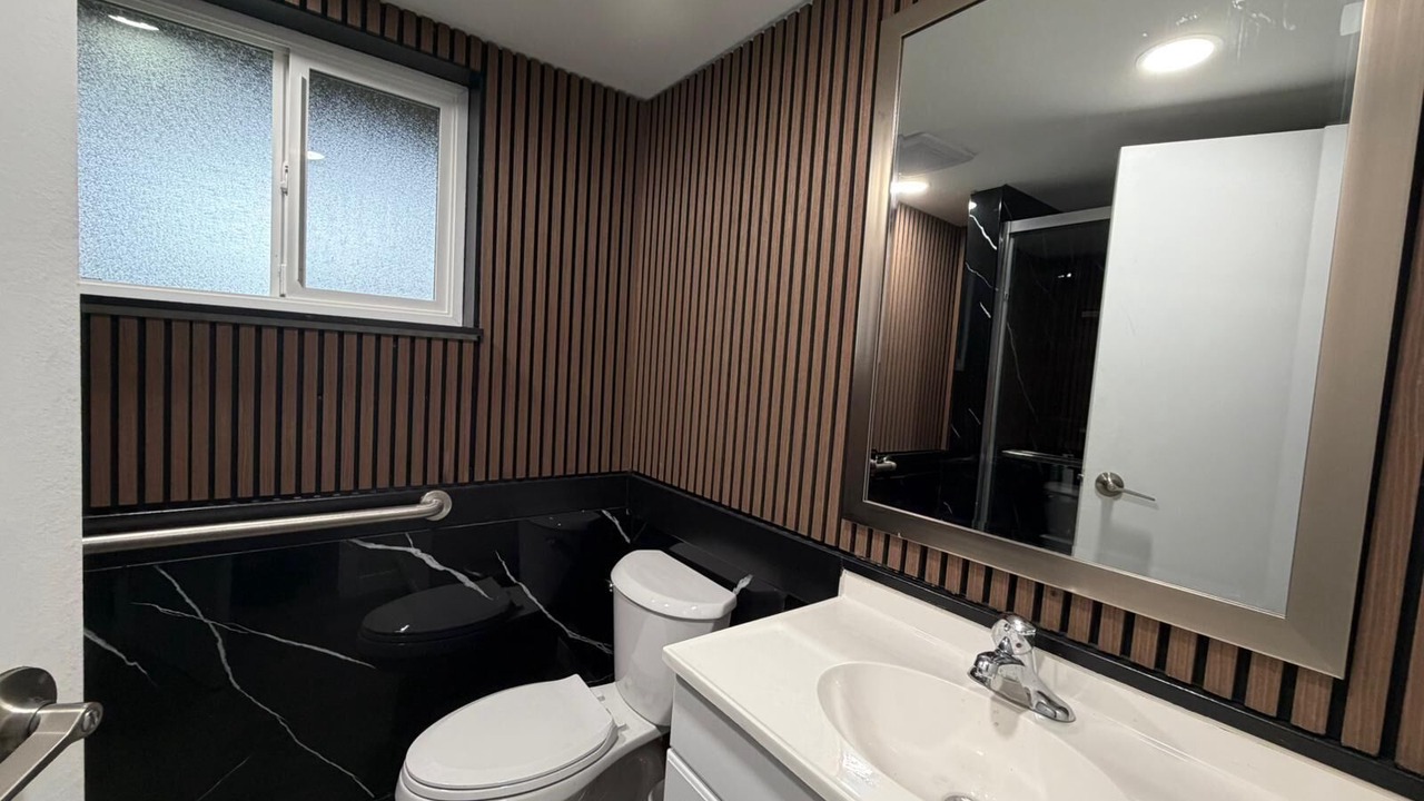 Photo of Bathroom in Delta