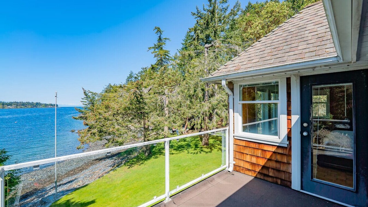 Photo of Outdoor in Beachcomber