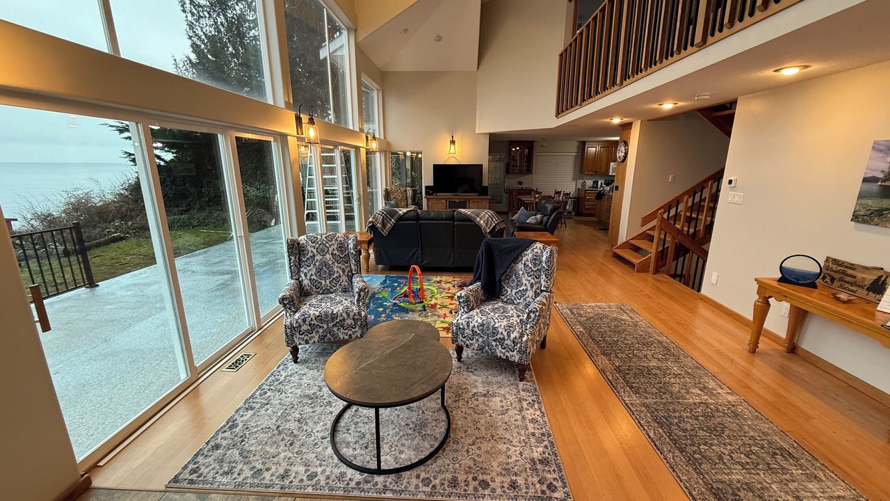 Photo of Livingroom in Regional District of Nanaimo
