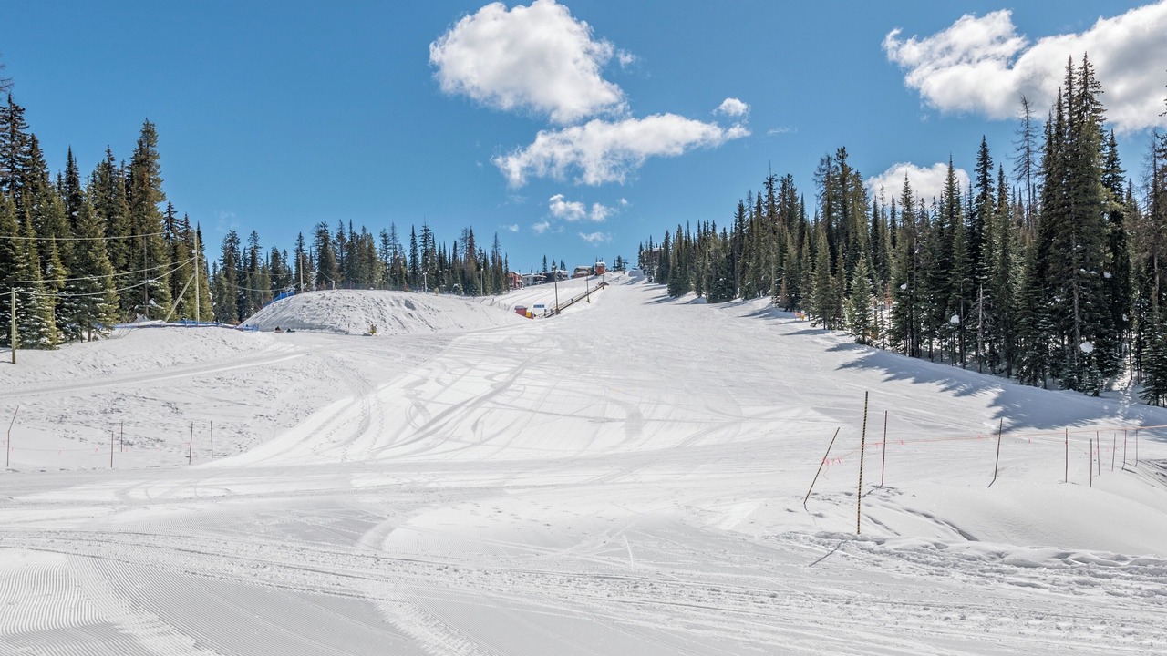 Photo of Others in Silver Star Mountain