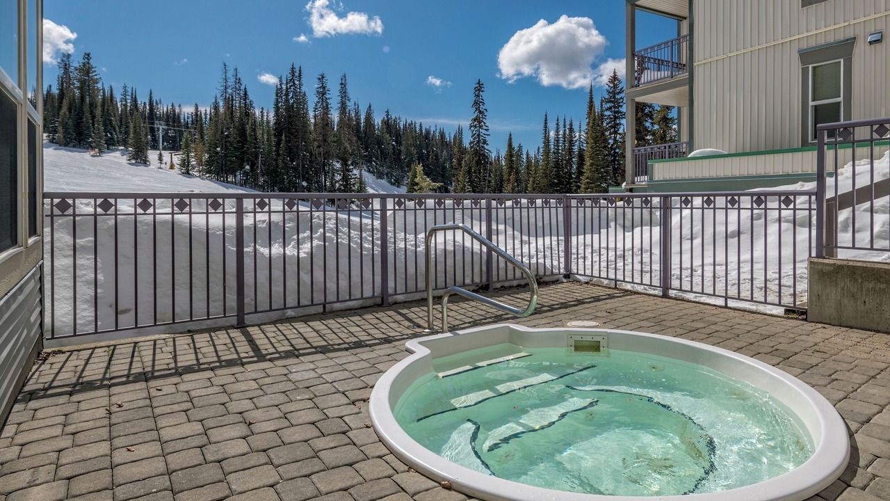 Photo of Outdoor in Silver Star Mountain