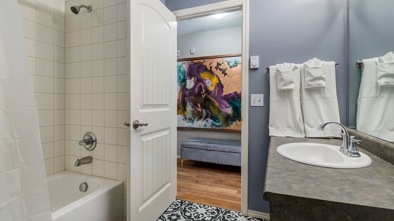Photo of Bathroom in Cougar Creek