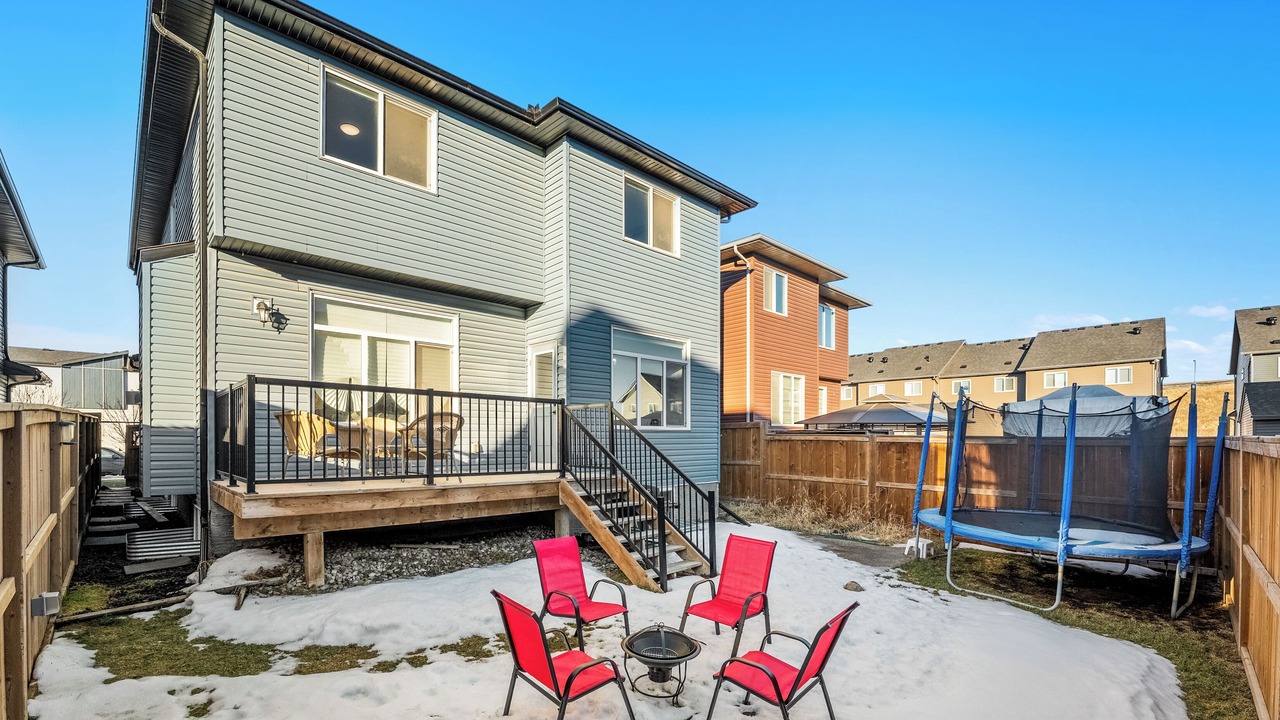 Photo of Patio Balcony in Southeast Calgary