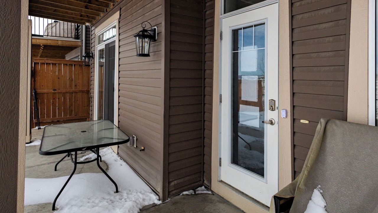 Photo of Patio Balcony in Springbank