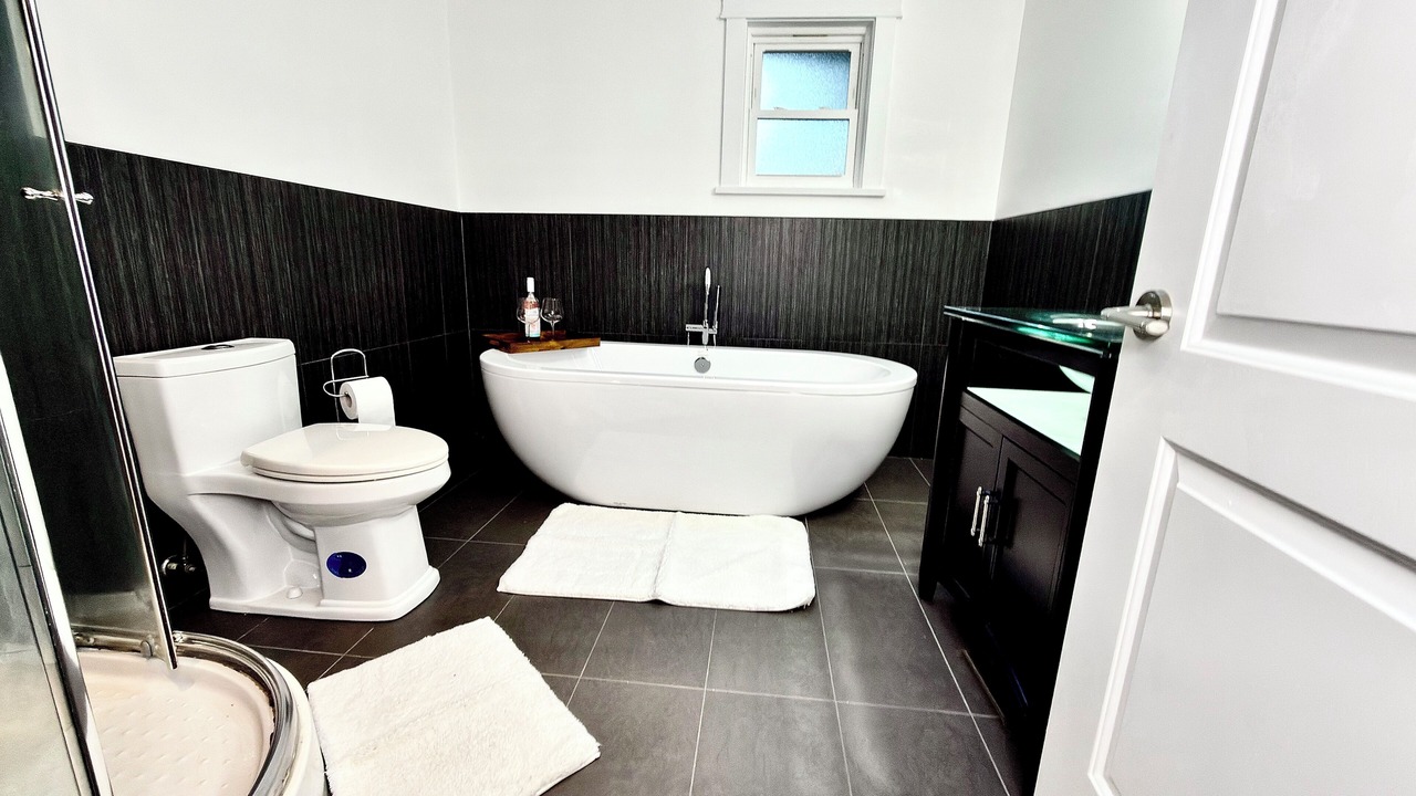 Photo of Bathroom in Langley
