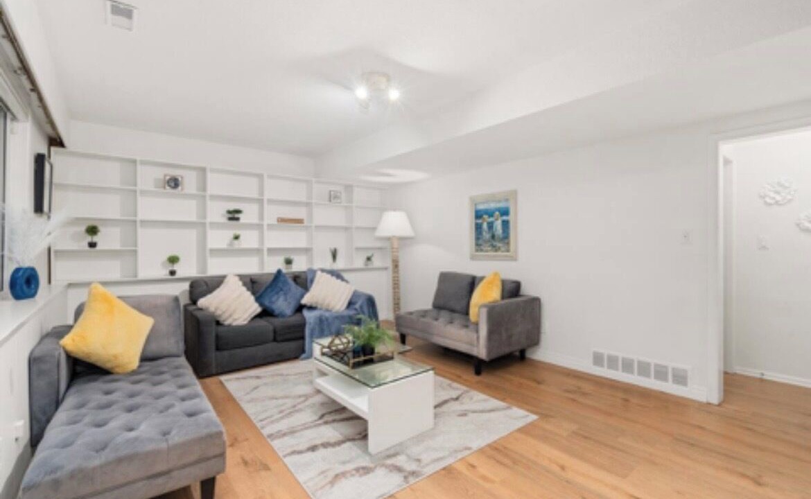 Photo of Livingroom in West Vancouver