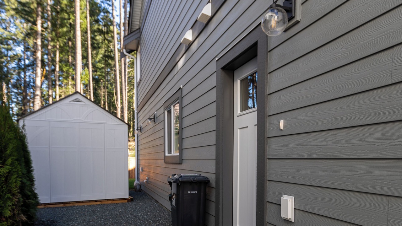 Photo of Outdoor in Colwood
