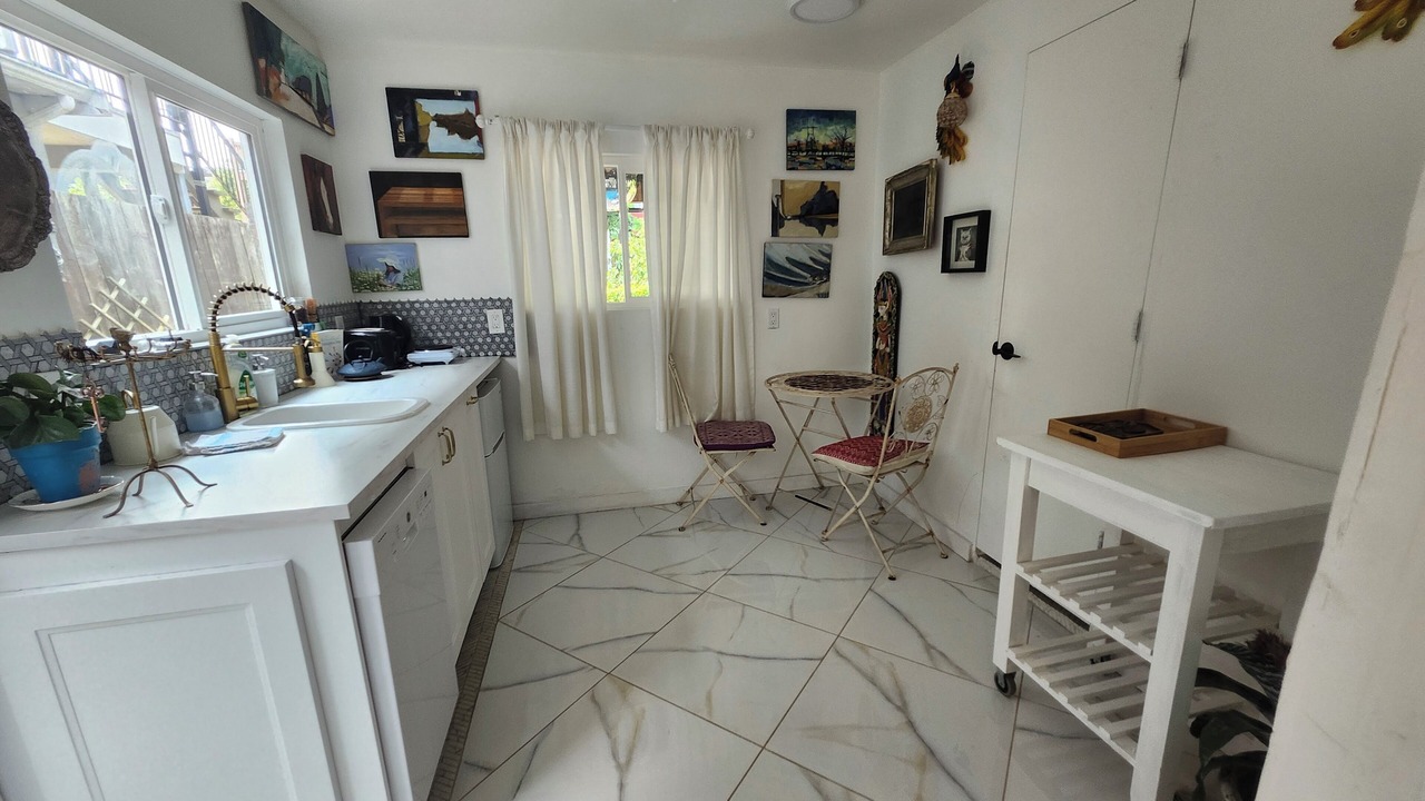 Photo of Kitchen in East Side