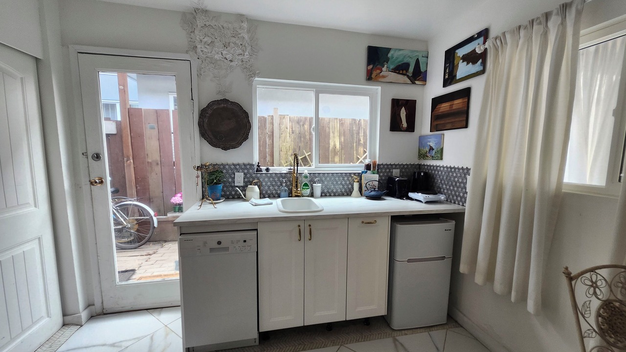 Photo of Kitchen in East Side