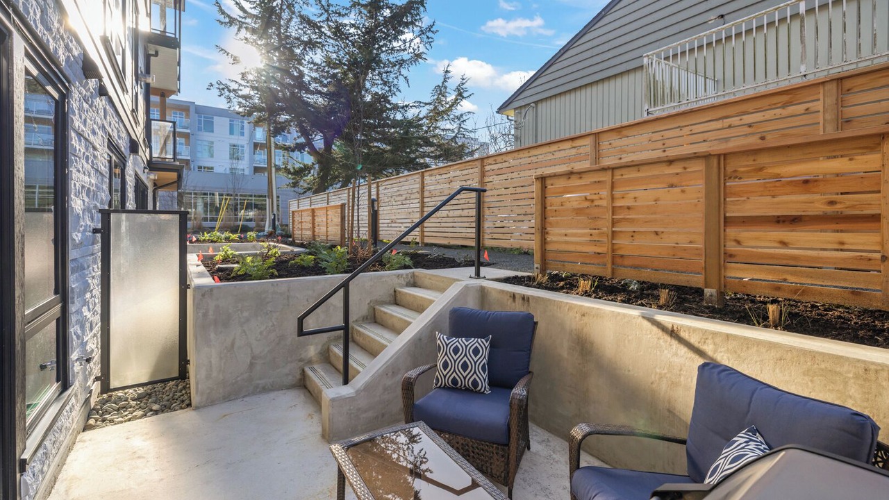 Photo of Patio Balcony in Cordova Bay