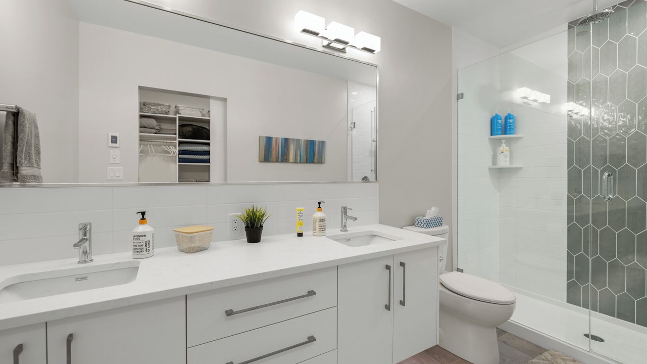 Photo of Bathroom in Cordova Bay