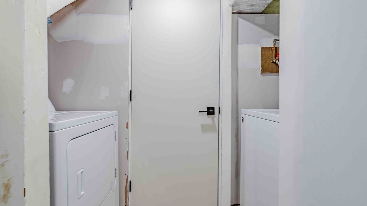 Photo of Bedroom in Saskatoon Downtown