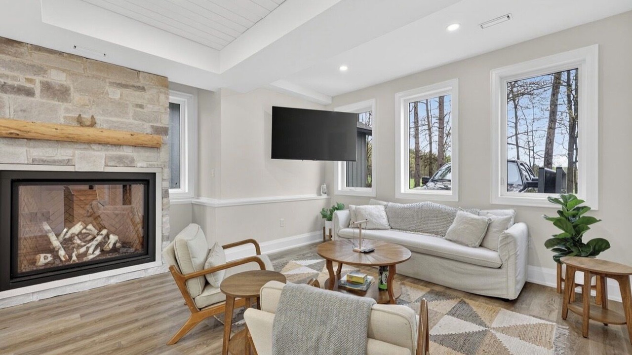 Photo of Livingroom in Oro-Medonte