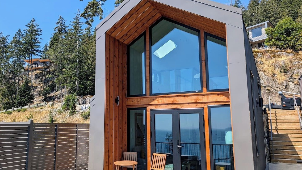 Photo of Patio Balcony in Bowen Island