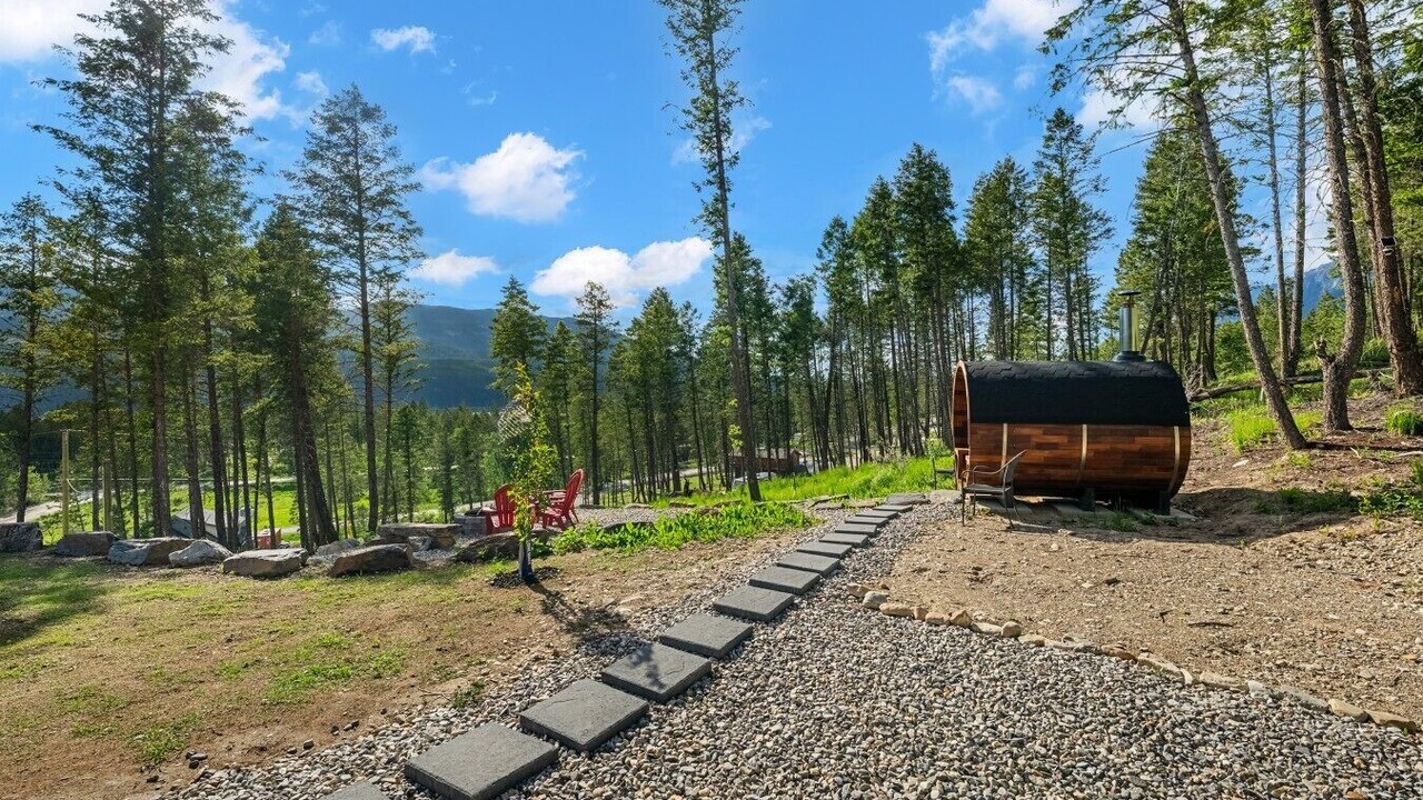 Photo of Others in East Kootenay