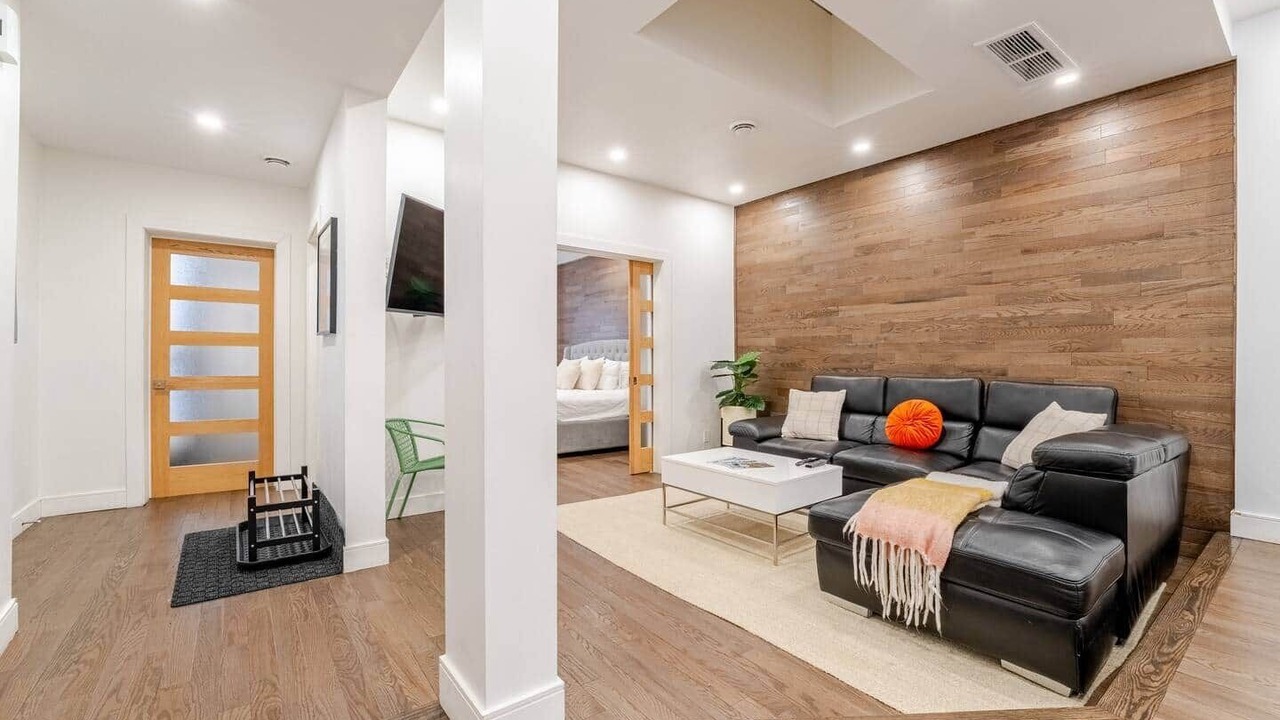 Photo of Livingroom in Latin Quarter