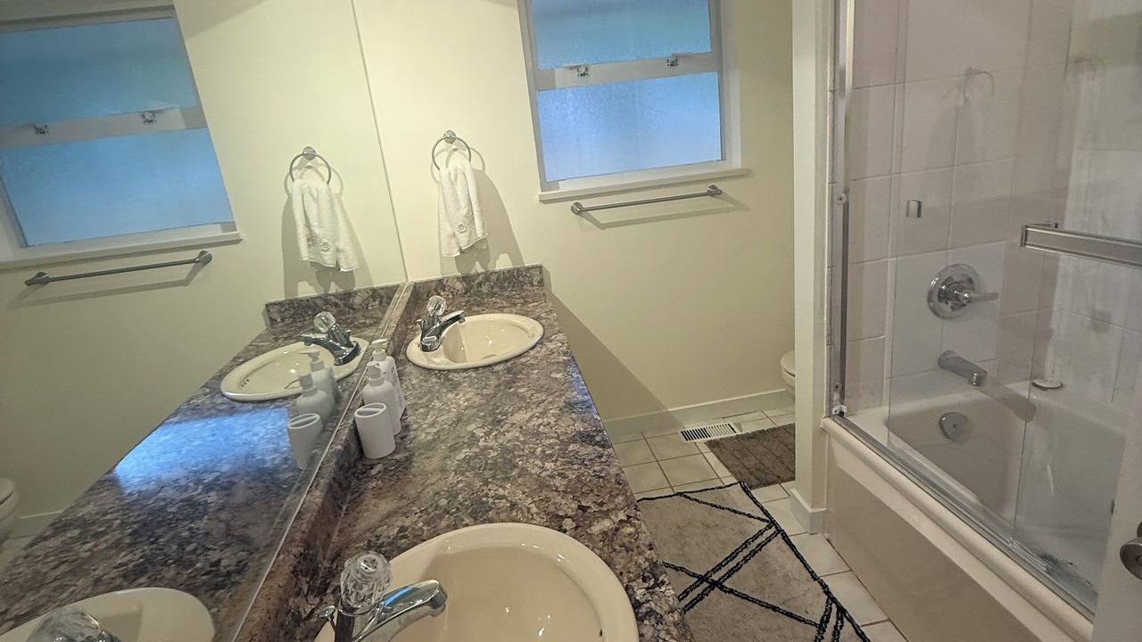 Photo of Bathroom in Delta