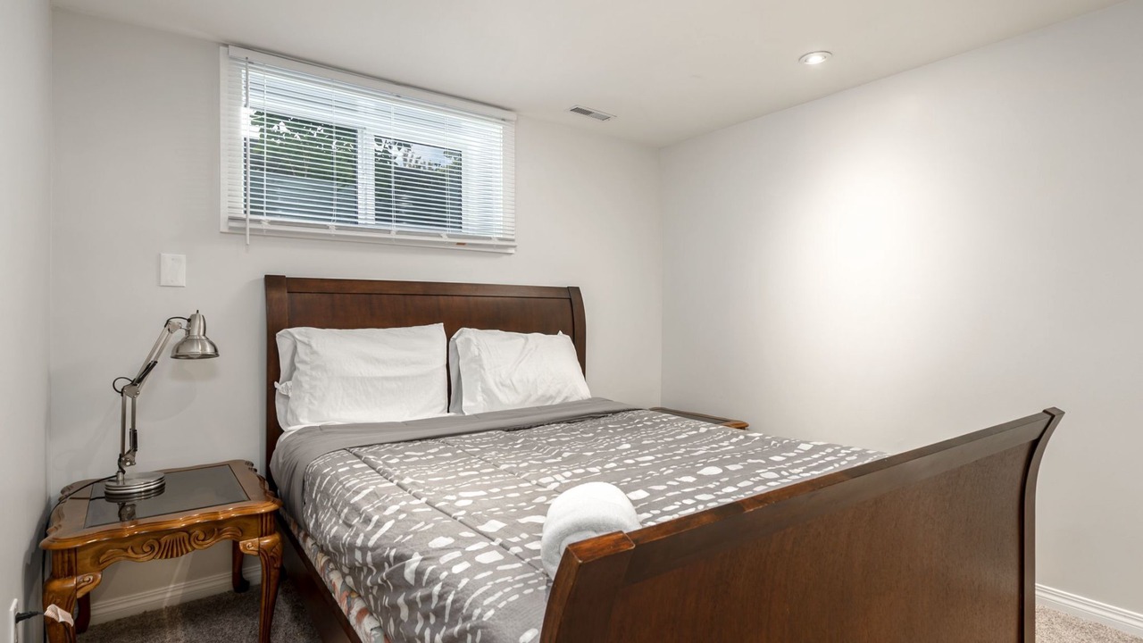 Photo of Bedroom in Haysboro