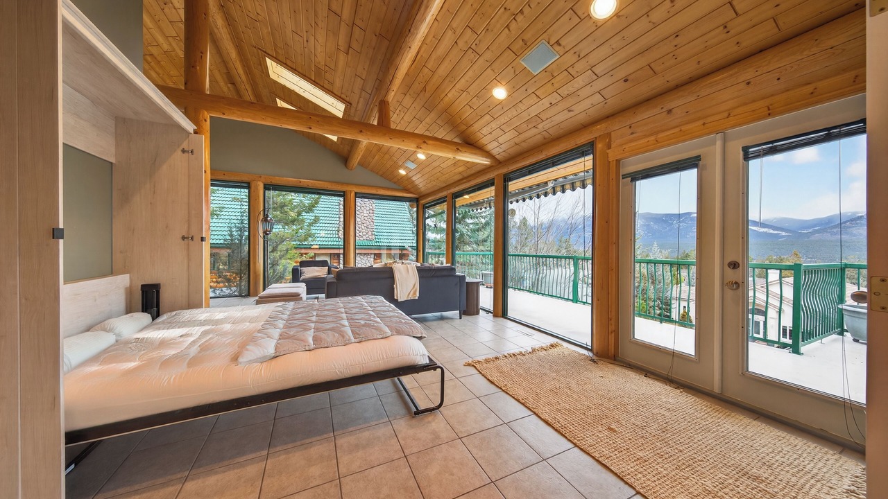 Photo of Bedroom in East Kootenay
