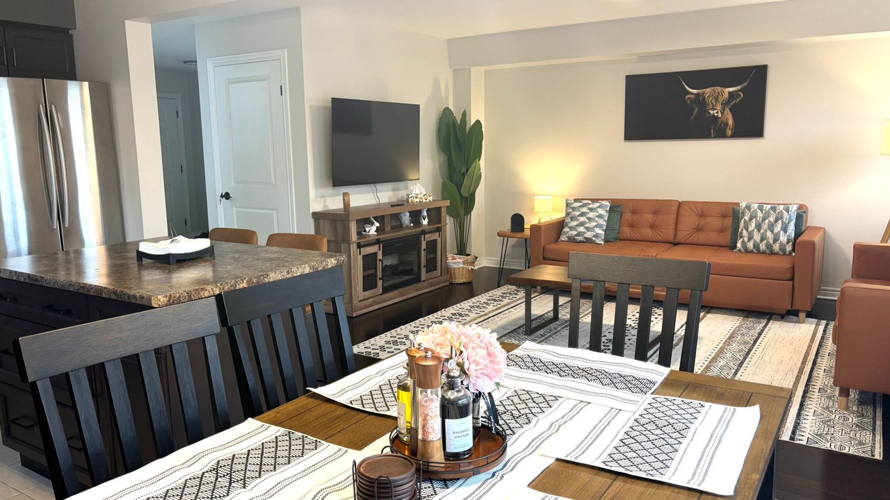 Photo of Livingroom in Niagara Falls