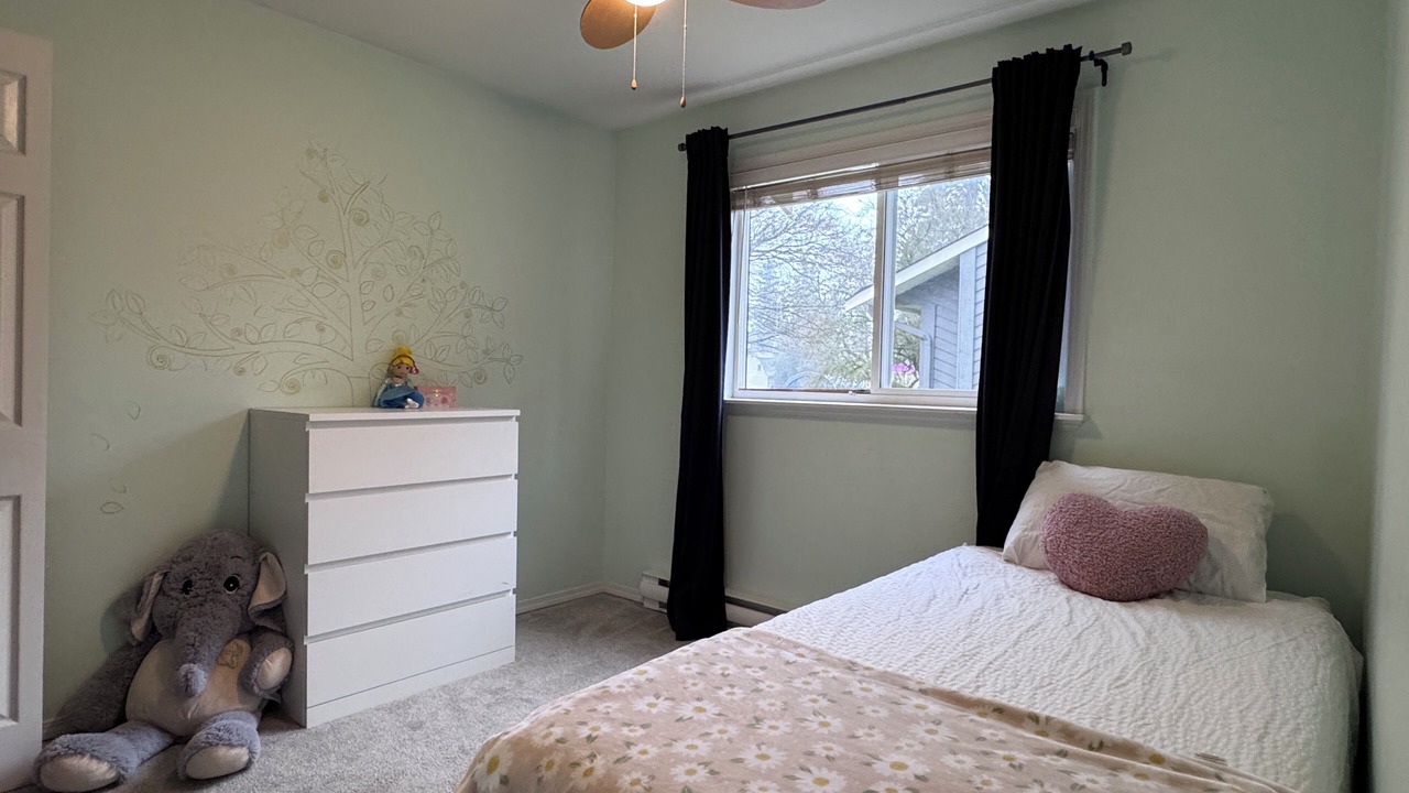 Photo of Bedroom in Fort Langley